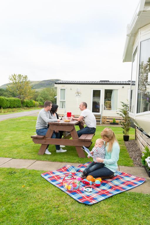 Campsie Glen Holiday Park Fintry Екстер'єр фото
