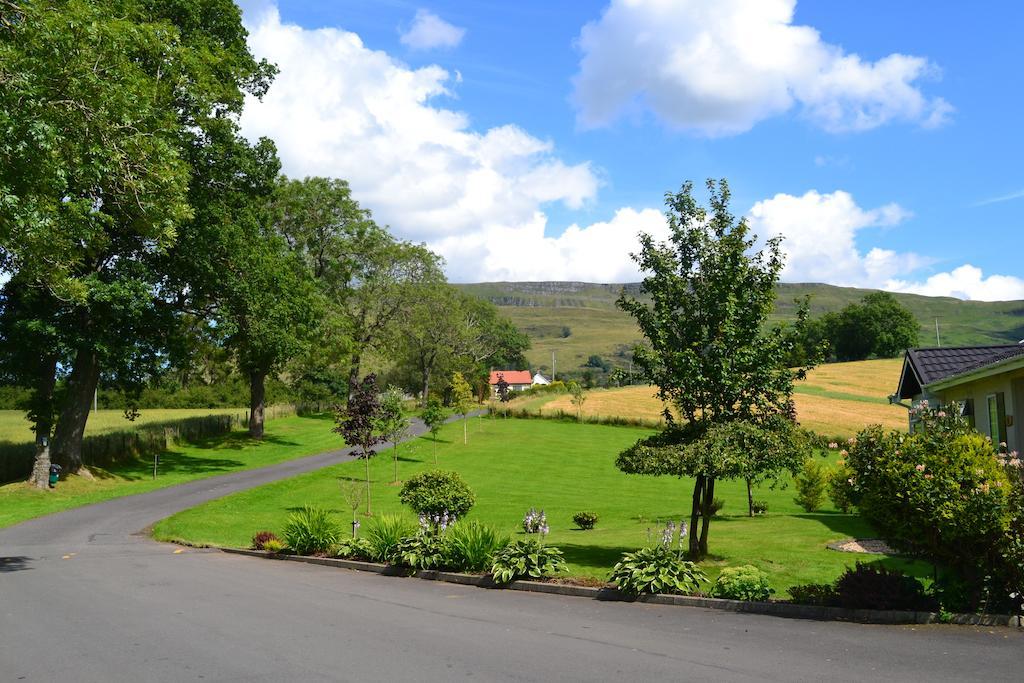 Campsie Glen Holiday Park Fintry Екстер'єр фото